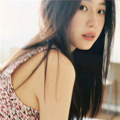 金发美人